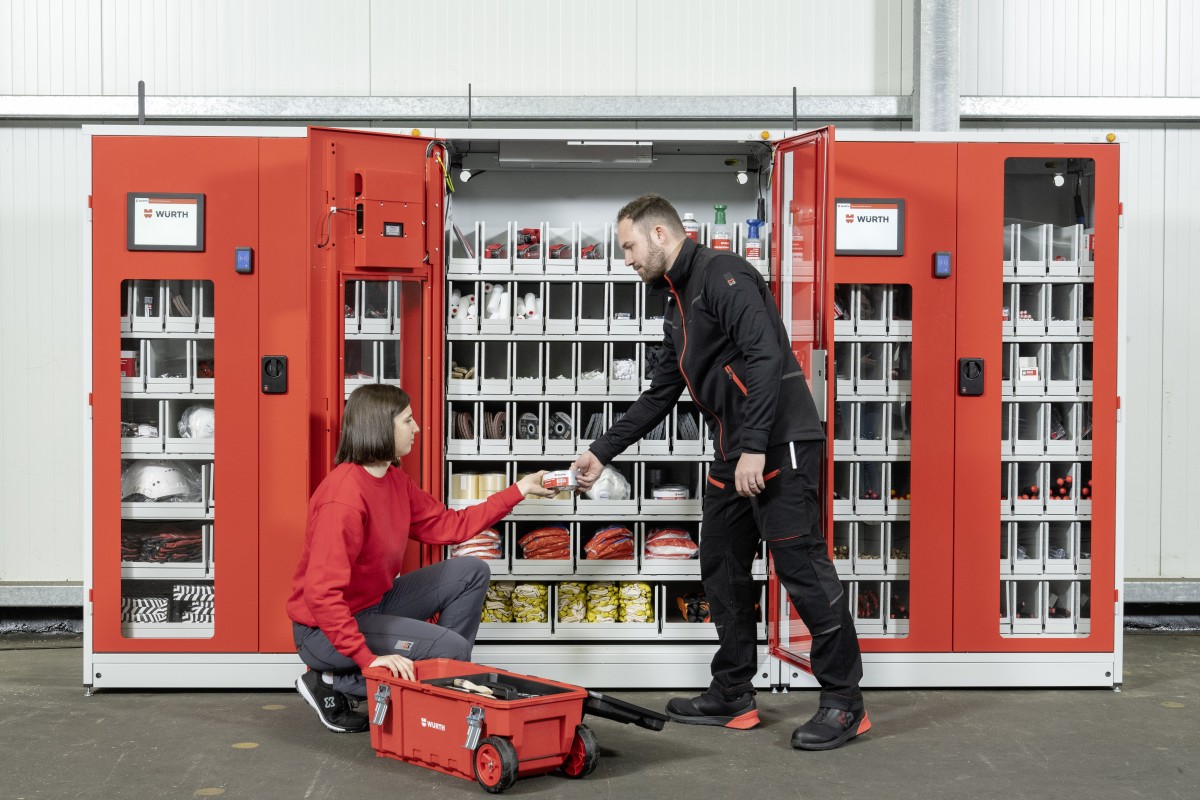 The ORSY®mat WGT uses built-in weighing cells to detect when items have been removed and automatically reorders them and tracks consumption.